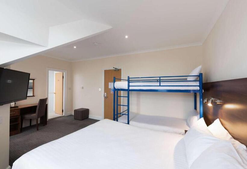 ファミリールーム, Best Western Carlton