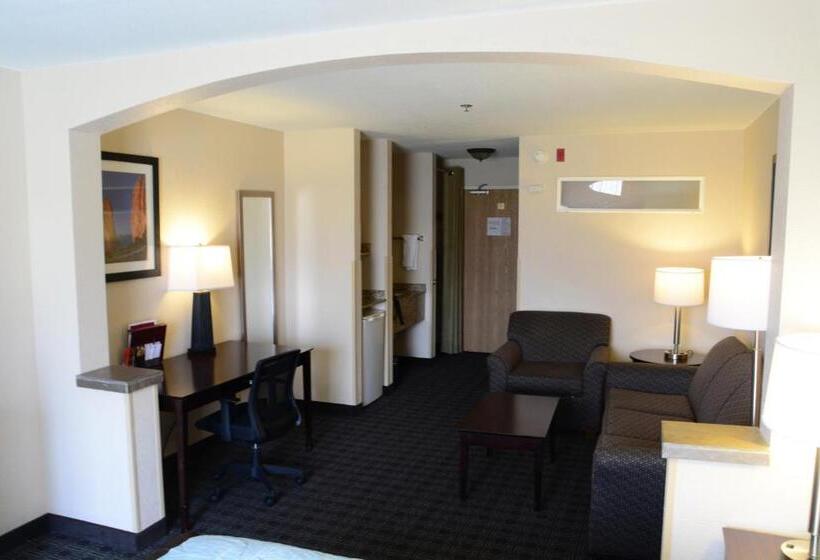 جناح سرير كينج, Best Western Plus Gateway Inn & Suites   Aurora