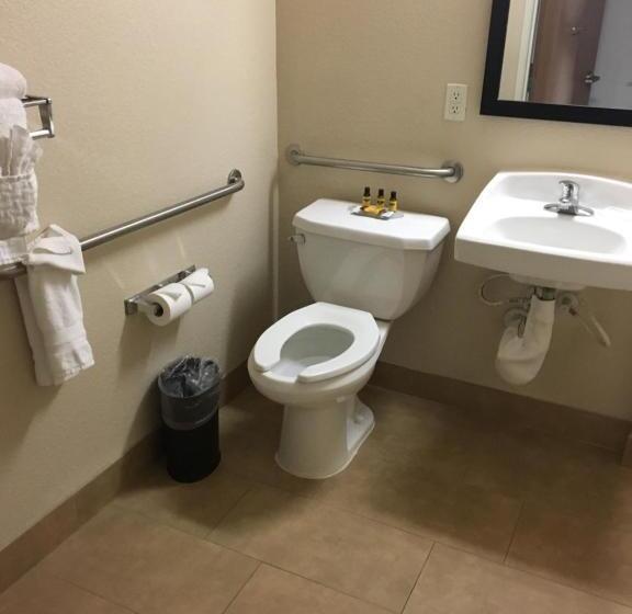 غرفة قياسية لذوى الاحتياجات الخاصة, Best Western Plus Gateway Inn & Suites   Aurora