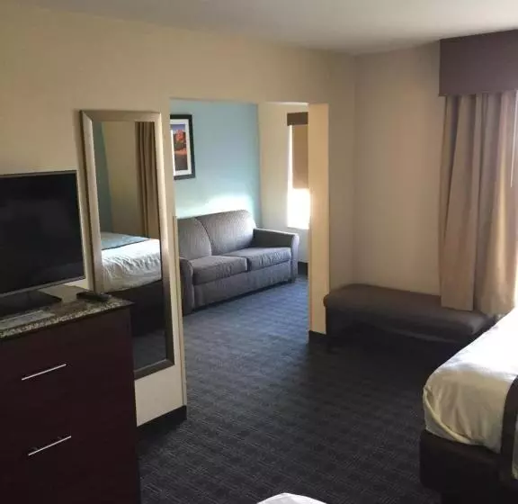 クイーンサイズベッドのスイートルーム, Best Western Plus Gateway Inn & Suites   Aurora