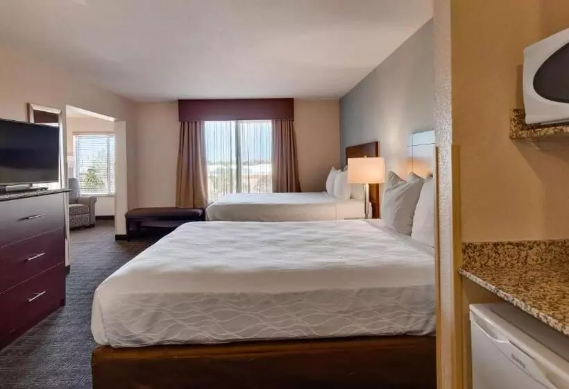 クイーンサイズベッドのスイートルーム, Best Western Plus Gateway Inn & Suites   Aurora