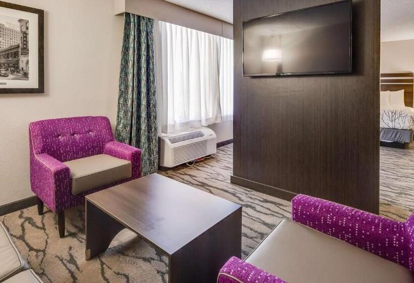 キングサイズベッドのスイートルーム, Best Western Plus Knoxville Cedar Bluff
