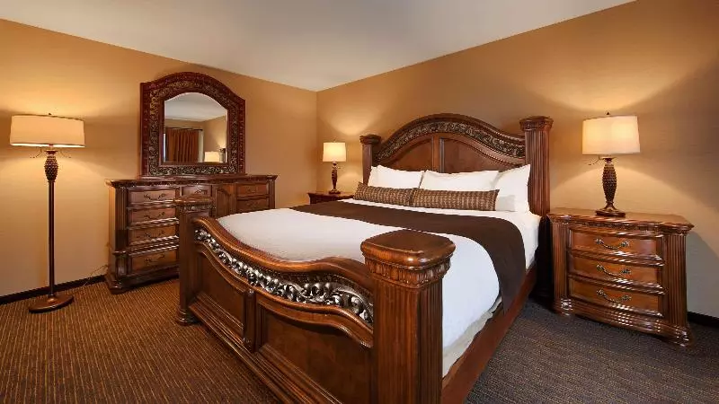 Standard-huone King-vuode, Best Western Plus Mission City Lodge