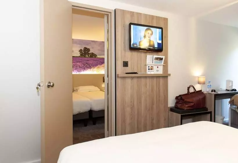 ファミリールーム, Brit Hotel Avignon Sud Le Calendal