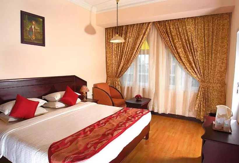 Executive Suite, Fort Munnar