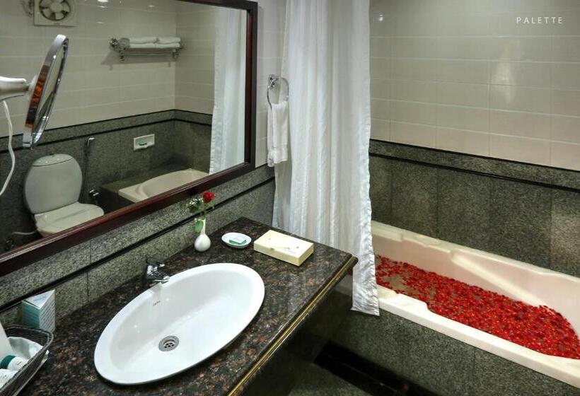 Suite met Kingsize Bed, Fort Munnar