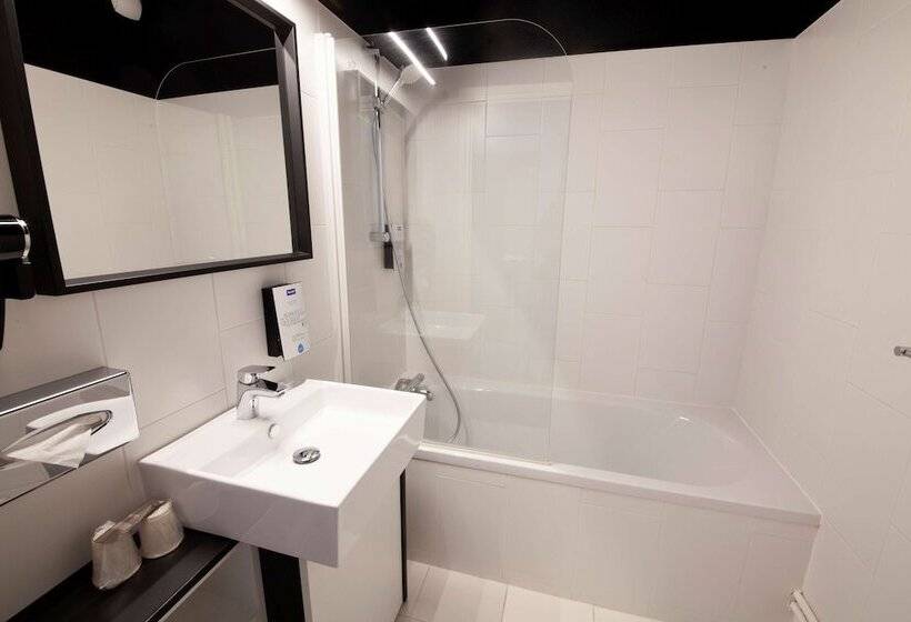 스탠다드 룸, Kyriad Hotel Clermont Ferrand Centre