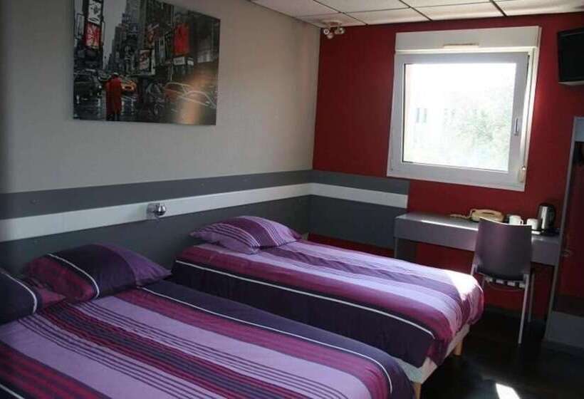 标准间, Kyriad Direct Lure