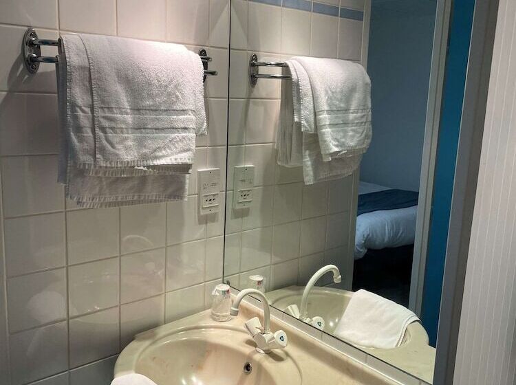 스탠다드 룸, Kyriad Direct Lure