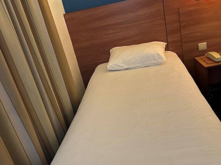 غرفة قياسية, Kyriad Marne La Vallee Torcy