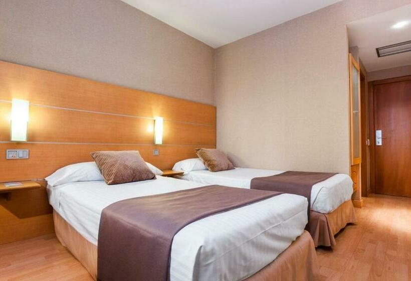 غرفة قياسية, Posadas De Espana Paterna