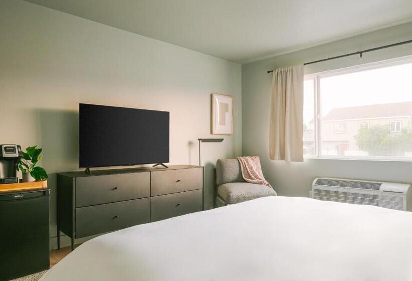 غرفة قياسية سرير كينج, Sonder Solarena