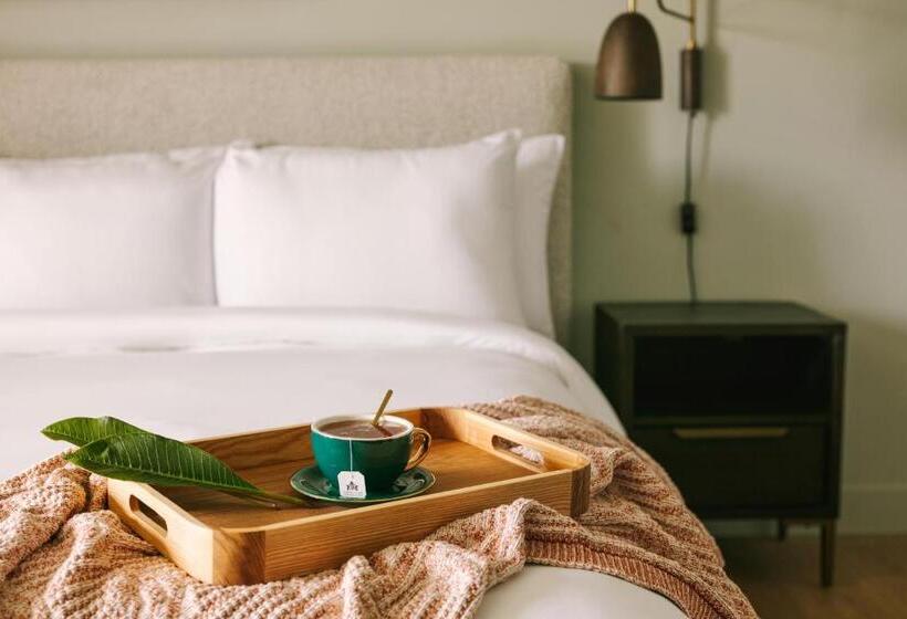 غرفة قياسية سرير كينج, Sonder Solarena