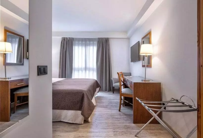 اتاق استاندارد, Vielha Baqueira, Affiliated by Meliá