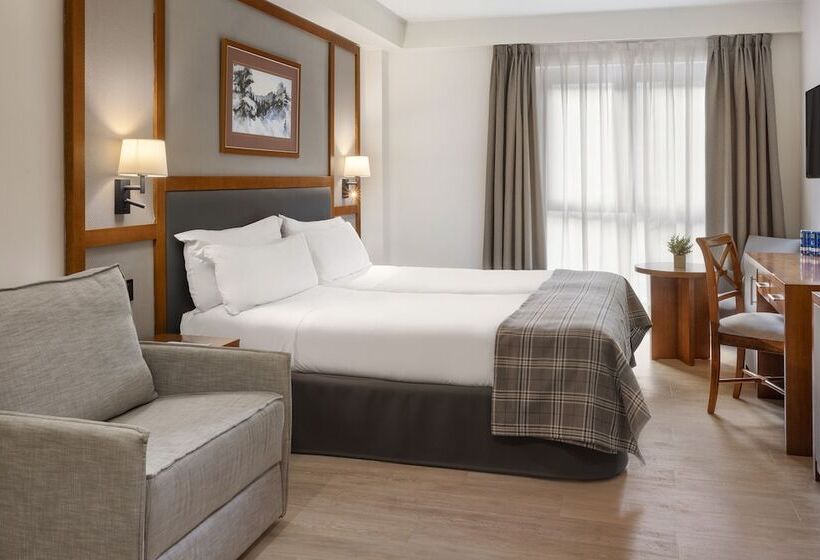 اتاق استاندارد, Vielha Baqueira, Affiliated by Meliá