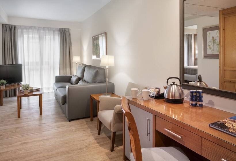 اتاق خانوادگی, Vielha Baqueira, Affiliated by Meliá