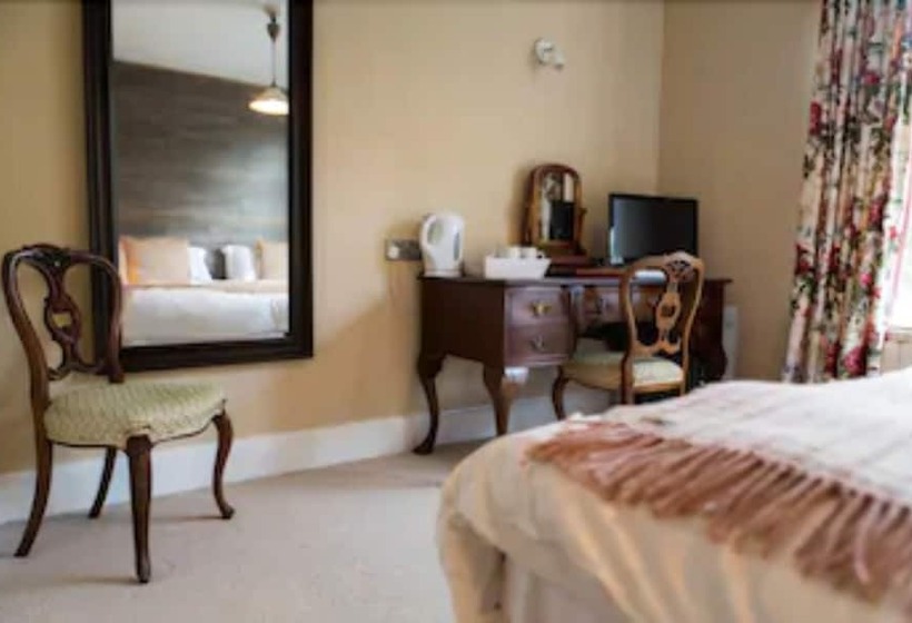 غرفة قياسية, Les Douvres Hotel