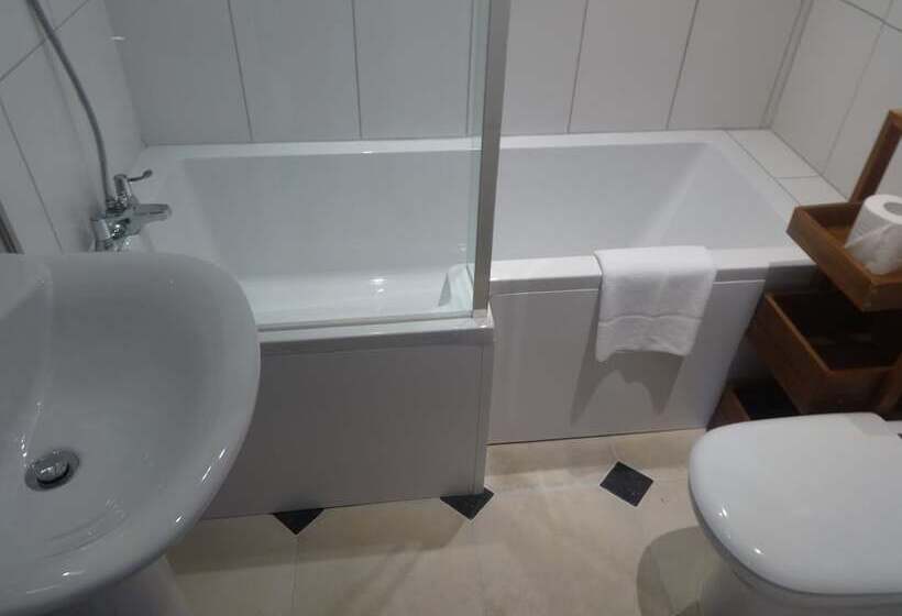 غرفة قياسية, Les Douvres Hotel