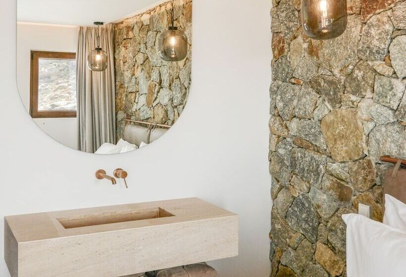 סוויטת דלוקס נוף לים, Charisma Hotel And Wellness Club