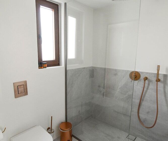 סוויטת דלוקס נוף לים, Charisma Hotel And Wellness Club