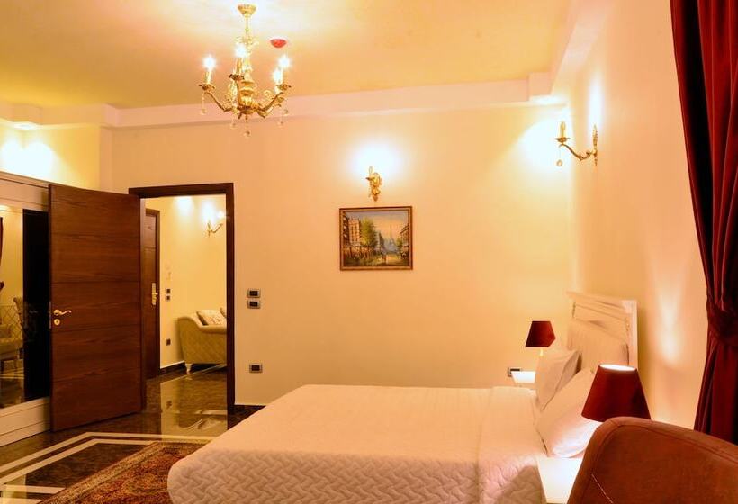 سوئیت پرزیدنت, Bissau Royal