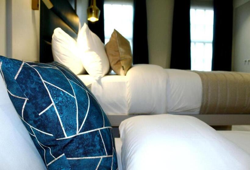 ファミリーステューディオ, Nox Waterloo