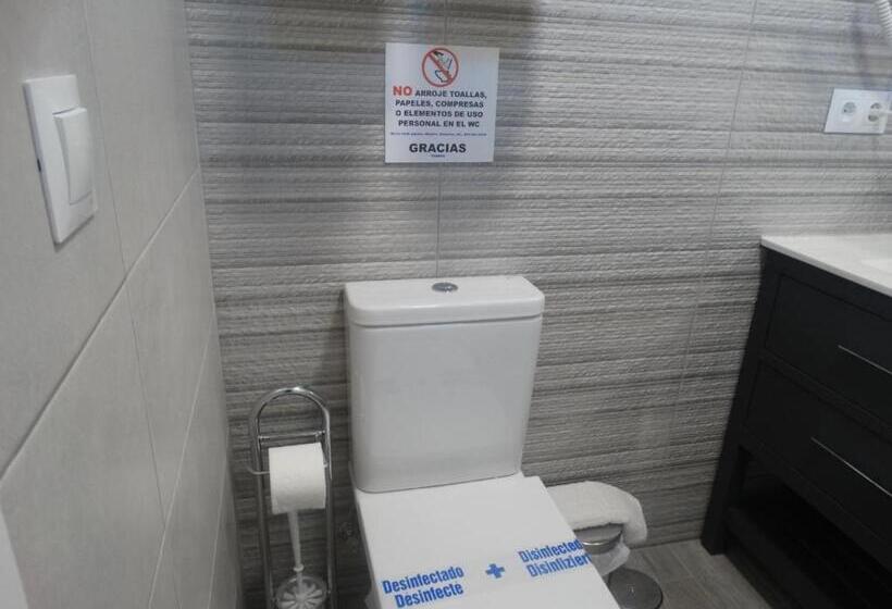 اتاق استاندارد چهار تخته, Pensión Mastil 16. P2