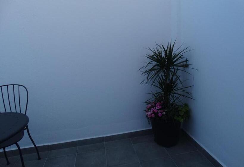 اتاق استاندارد چهار تخته, Pensión Mastil 16. P2