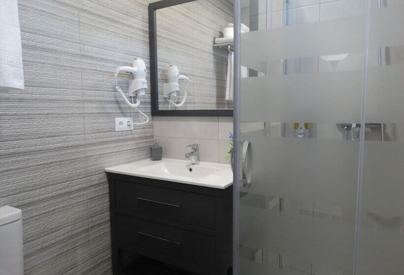 اتاق استاندارد چهار تخته, Pensión Mastil 16. P2