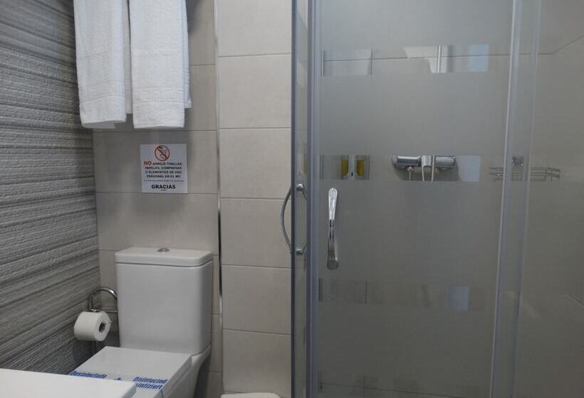 اتاق استاندارد چهار تخته, Pensión Mastil 16. P2