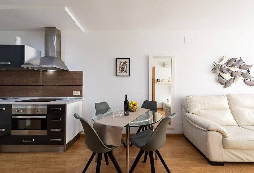 דירת חדר, Rk Atlantis Vacational