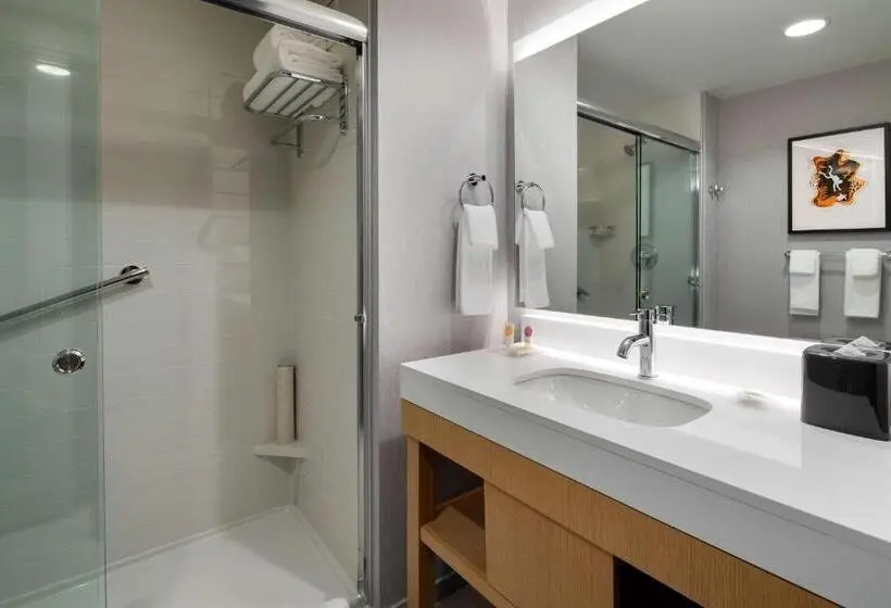 キングサイズベッドのスタンダードルーム, Hyatt Place Boston/seaport District