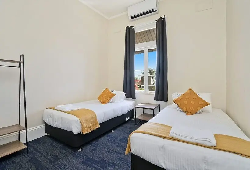 Habitació Estàndard Bany Compartit, Imperial Hotel Singleton