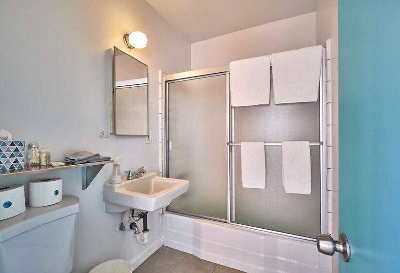 Номер Стандарт Двуспальная Кровать, Sagewater Springs   Adult Only
