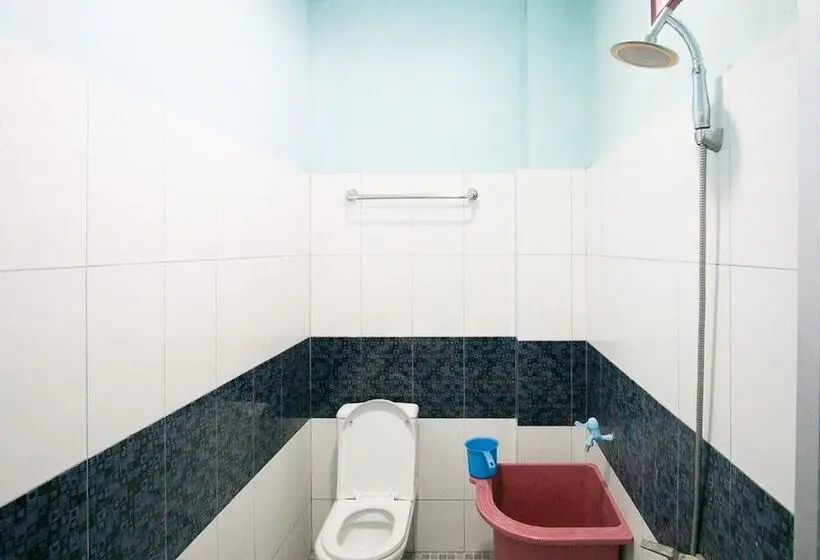 ファミリールーム, Reddoorz Near Mikie Holiday Funland Berastagi