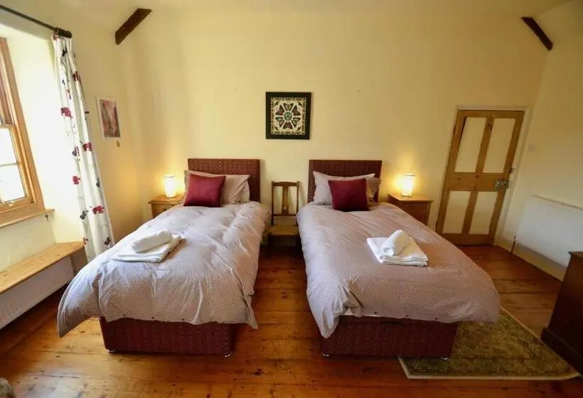 デラックスルーム, Holwell Holistic Retreat