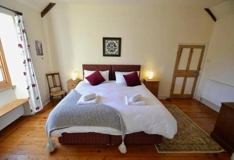 デラックスルーム, Holwell Holistic Retreat
