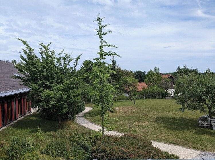 غرفة قياسية فردية, Hofgut Algertshausen