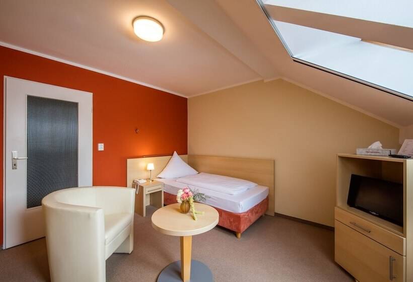 غرفة قياسية فردية, Hofgut Algertshausen