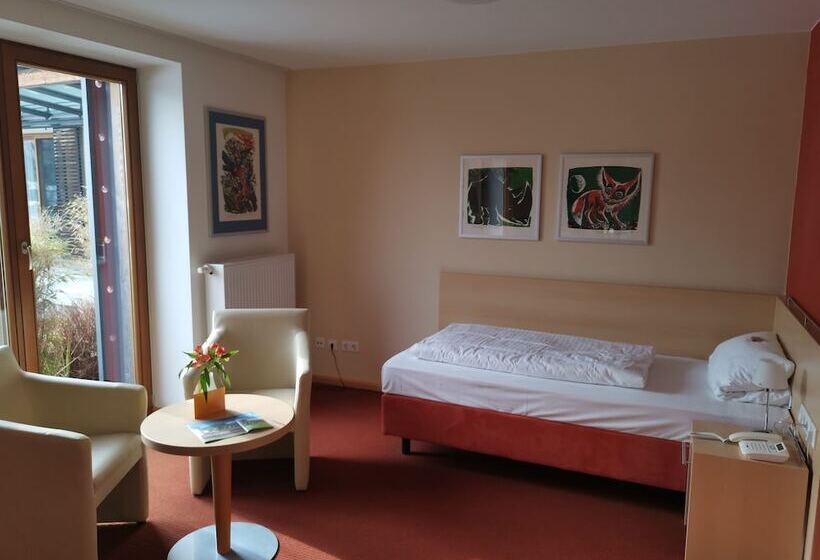 Quarto Estandar Individual, Hofgut Algertshausen