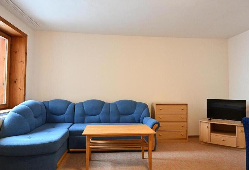 Семейный Номер, Euforia