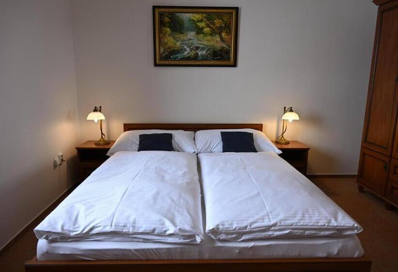 Апартаменты Deluxe 1 Спальня, Euforia