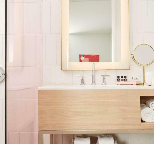 스탠다드 룸, The Doyle