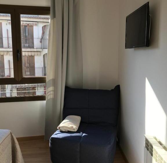 חדר דלוקס, Hostal Casiano Camarasa