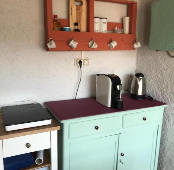 חדר סטנדרד יחיד חדר אמבטיה משותף, Hostal Casiano Camarasa