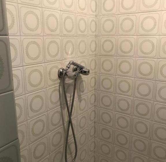 חדר סטנדרד יחיד חדר אמבטיה משותף, Hostal Casiano Camarasa