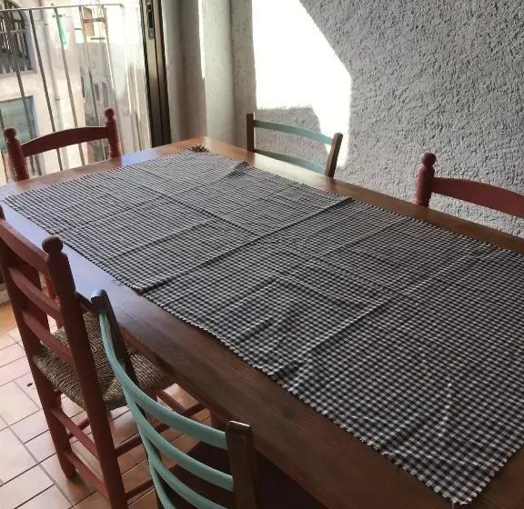 デラックスルーム, Hostal Casiano Camarasa