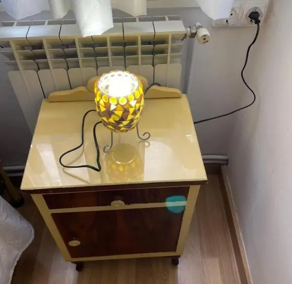 バスルーム共有のシングルスタンダード, Hostal Casiano Camarasa