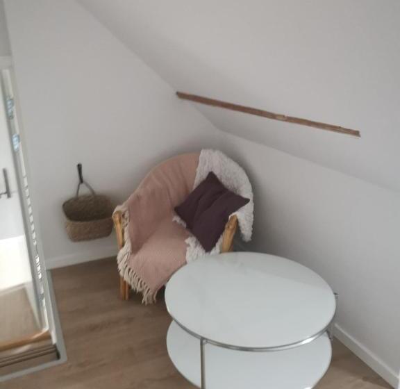 חדר לארבעה סטנדרטי עם מרפסת, Hos Mette