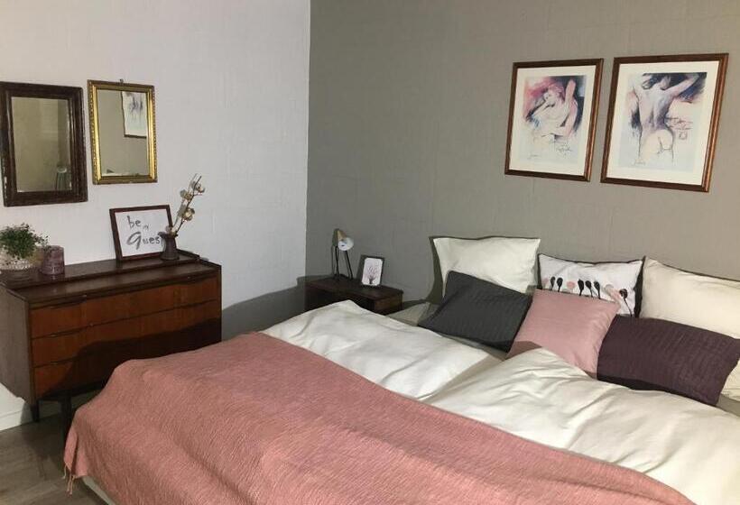 חדר סטנדרט חדר אמבטיה משותף, Hos Mette